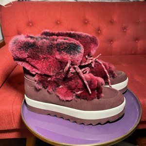 Cougar Women's Vanity Polar Plush & Faux Fur Waterproof Suede Booties us 9